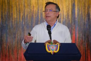 Petro propuso elecciones “con garantías reales” en Venezuela y llamó al diálogo político