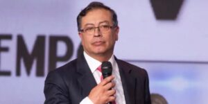 Petro responde a Trump por ataques en el Caribe