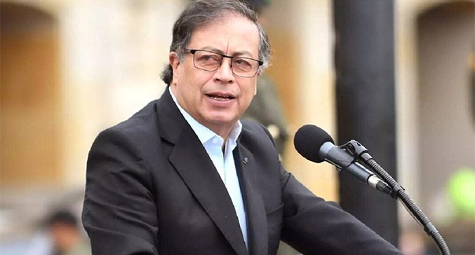 Petro responde a Trump tras ataques a lanchas en el Caribe