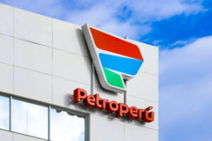 Petroperú cambia a su directorio en medio de una persistente crisis financiera