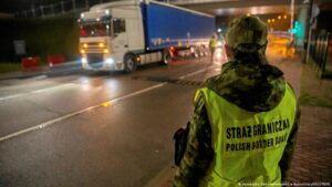 Polonia reabre dos cruces fronterizos con Bielorrusia – DW – 19/11/2025