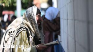 Qué es Lev Tahor, la secta judía ultraortodoxa de la que rescataron a 17 menores en Colombia y a la que acusan de tráfico y abuso infantil