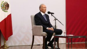 Renuncia el fiscal general de México a petición de Sheinbaum – DW – 28/11/2025