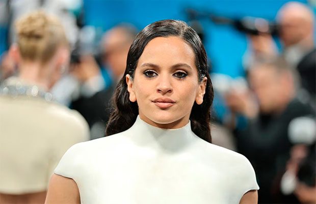 Rosalía logra con 'Lux' la mejor posición de una artista española en las listas británicas