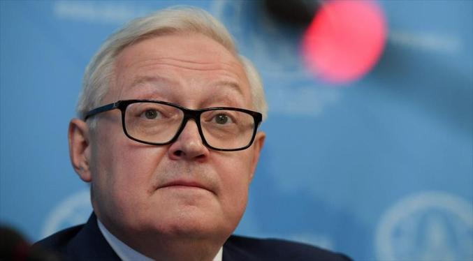 Rusia dice que está «codo con codo» con Venezuela ante EEUU