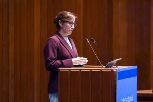 Sanidad iniciará un proceso judicial contra Madrid tras no presentar su registro de objetores de conciencia al aborto | europapress.es