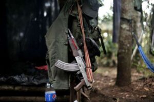Siete menores mueren en un bombardeo del Ejército contra la guerrilla en Colombia – AlbertoNews