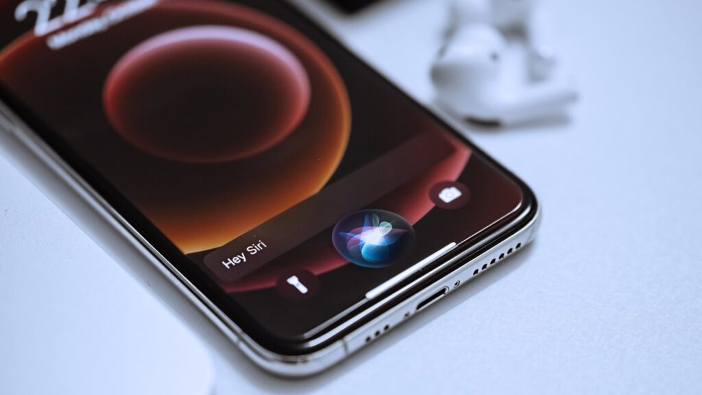 Siri con Gemini sería 8 veces más poderosa que Apple Intelligence
