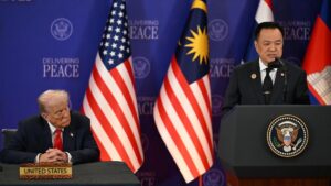Tailandia suspende el armisticio con Camboya apadrinado por Trump | elperiodico.com