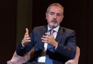 Telefónica reducirá el dividendo para 2026 a la mitad, hasta 0,15 euros por título | europapress.es