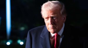 Trump abre la puerta a financiar las ayudas alimentarias tras dos fallos que cuestionan su suspensión