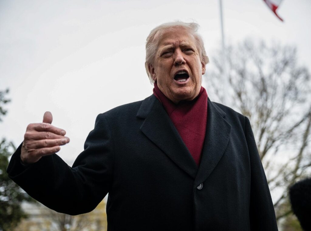 Trump asegura que su plan de paz no es la "última oferta" para Ucrania