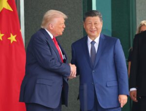 Trump aseguró que Xi Jinping conoce las consecuencias de una posible invasión china a Taiwán: “Lo entiende muy bien” – AlbertoNews