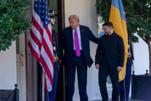 Trump da a Ucrania hasta el próximo jueves para aceptar su plan de paz | europapress.es