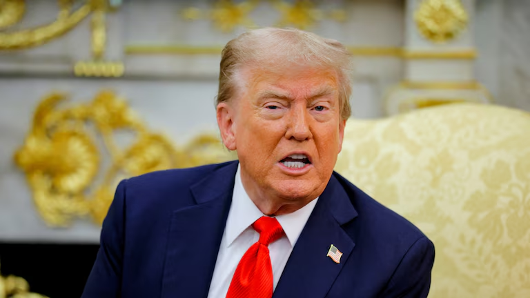 Trump duda que EEUU vaya a una guerra con Venezuela, pero cree que Maduro "tiene los días contados"