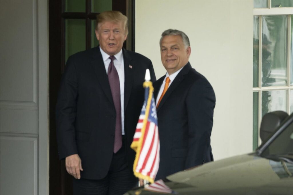 Trump pide a la UE que respete a Orbán porque "tiene razón" en sus políticas contra la migración