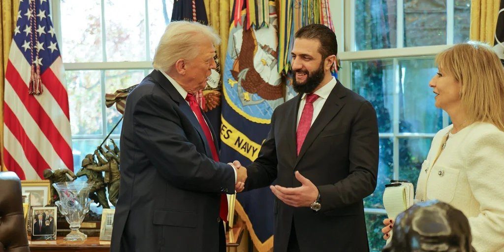 Trump pide una base militar en Siria para sellar una paz insólita