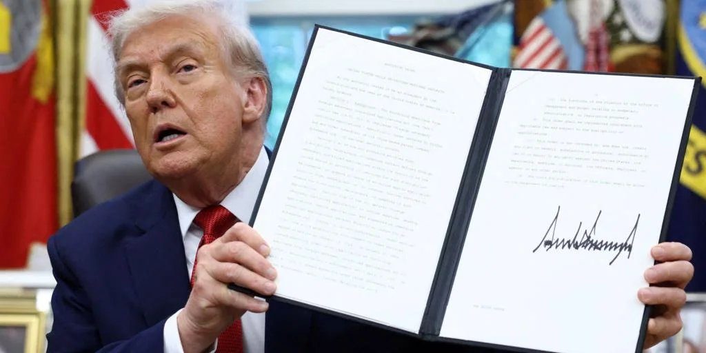 Trump revocará las órdenes ejecutivas firmadas por Biden con el 'autopen': «Son aproximadamente el 92%»