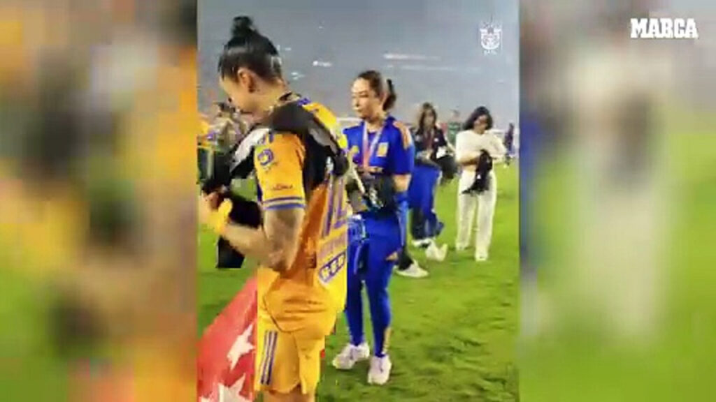 "Tuve la suerte de ganar otros trofeos en mi carrera, pero como éste ninguno"