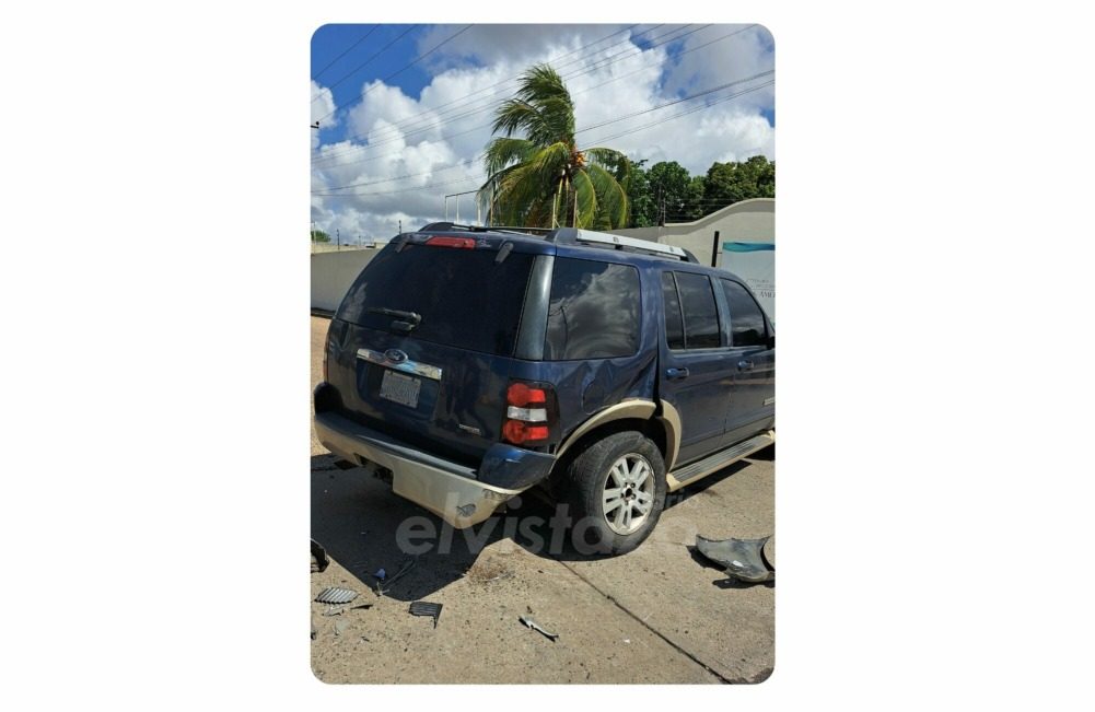 Un Aveo y una Explorer colisionaron frente a la Feria del Sabor dejando un lesionado leve