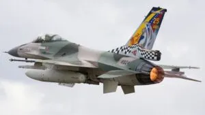 VIDEO: Reportan aviones de combate de la Fanb sobrevolando en Maracay y Valencia este #29Nov