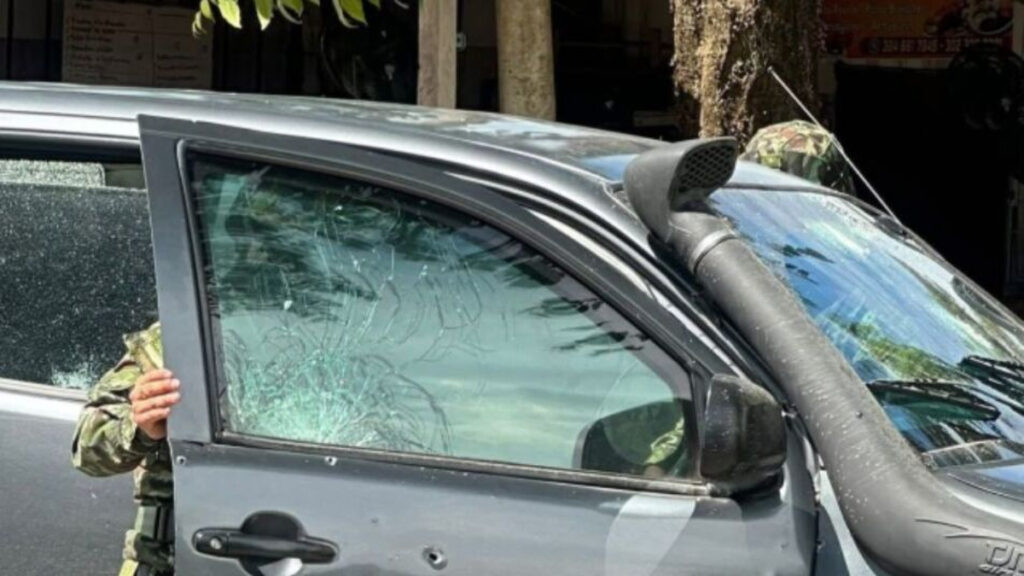 Vehículo militar fue atacado con al menos diez disparos en Arauquita, Arauca; tres uniformados resultaron heridos