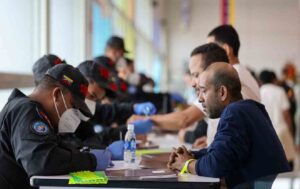 Venezolano denuncia agresiones durante detención en Estados Unidos tras ser deportado – Correo del Orinoco