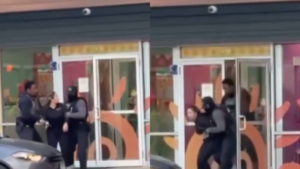 Video registró la brutal agresión a trabajadora colombiana en estados Unidos mientras era detenida: ‘Tengo papeles’