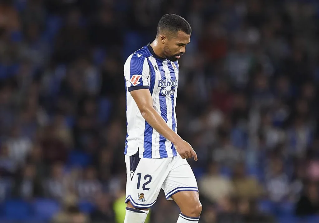 Yangel Herrera recae de su lesión y su regreso está pautado para 2026