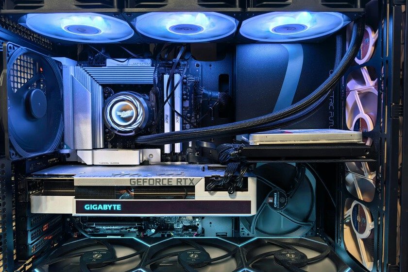 así es la RTX 5060 Ti que está arrasando en PcComponentes