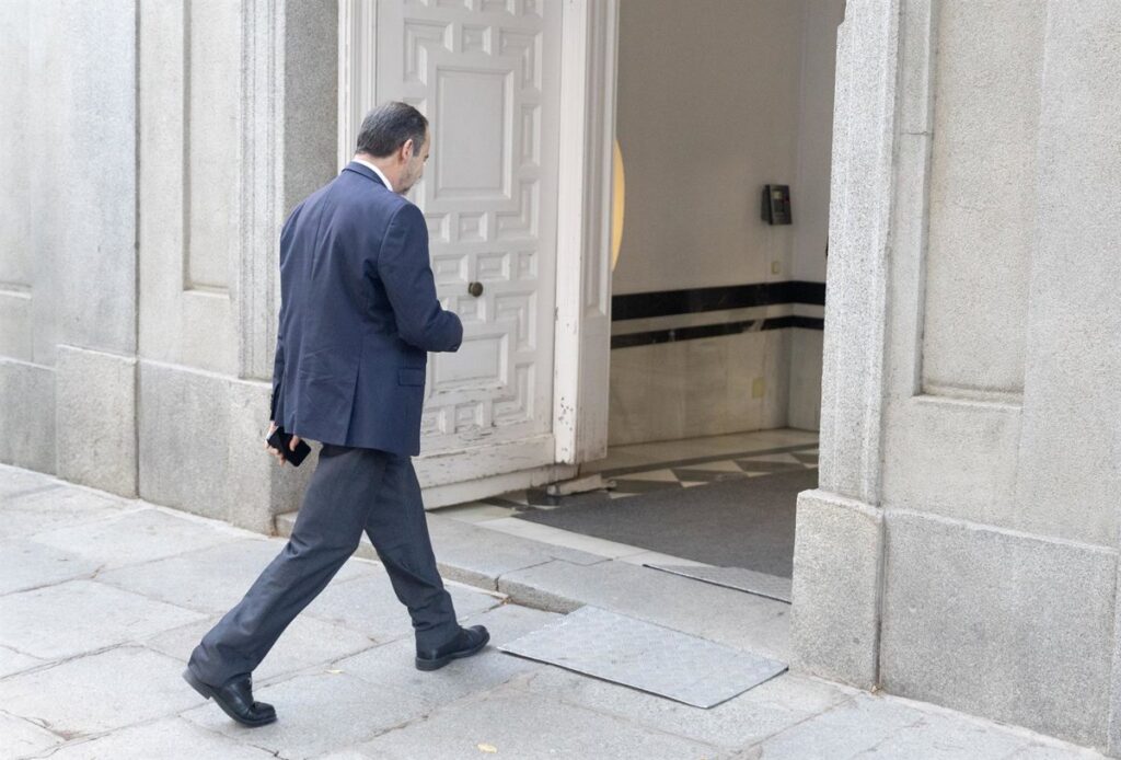 comisiones, favores a mujeres o Air Europa
