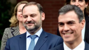 detuvieron por presunta corrupción a dos exfuncionarios cercanos a Pedro Sánchez