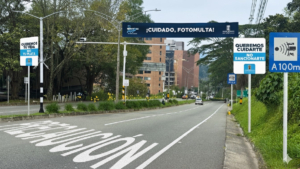 la Alcaldía asumirá el control de las fotomultas a partir del 2026