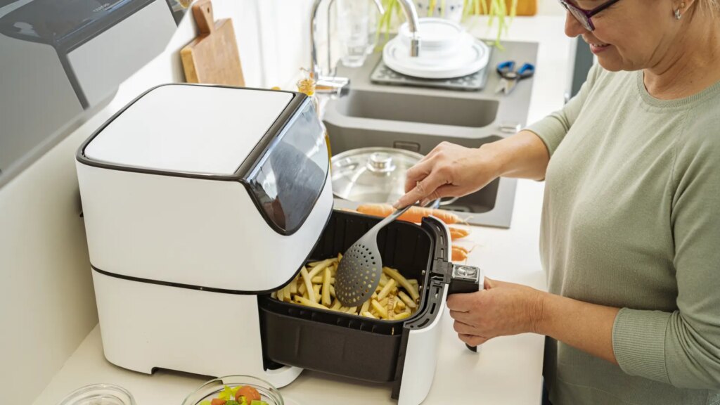 pásate a las 'airfryer' con este modelo de 5 litros que está al 50%... y cuesta menos de 60 euros