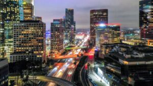 ¿Estamos hechos para vivir en ciudades? La ciencia dice que no, y advierte un posible desajuste evolutivo