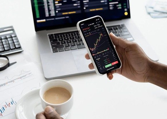 ¿Forex o criptomonedas? Los analistas de NAGA te ayudan a elegir