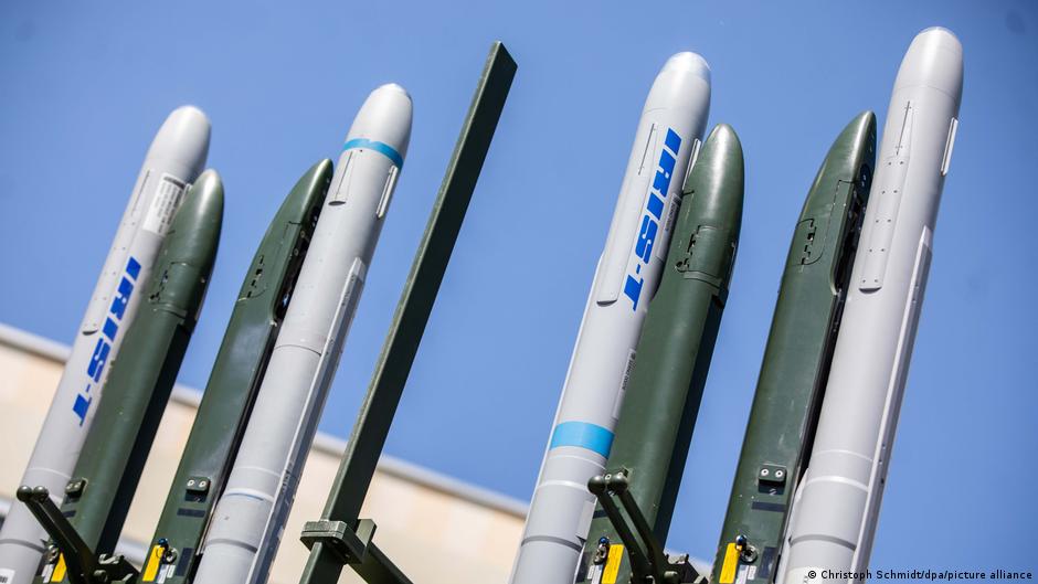 Ucrania dispara los beneficios de las empresas de armas – DW – 01/12/2025