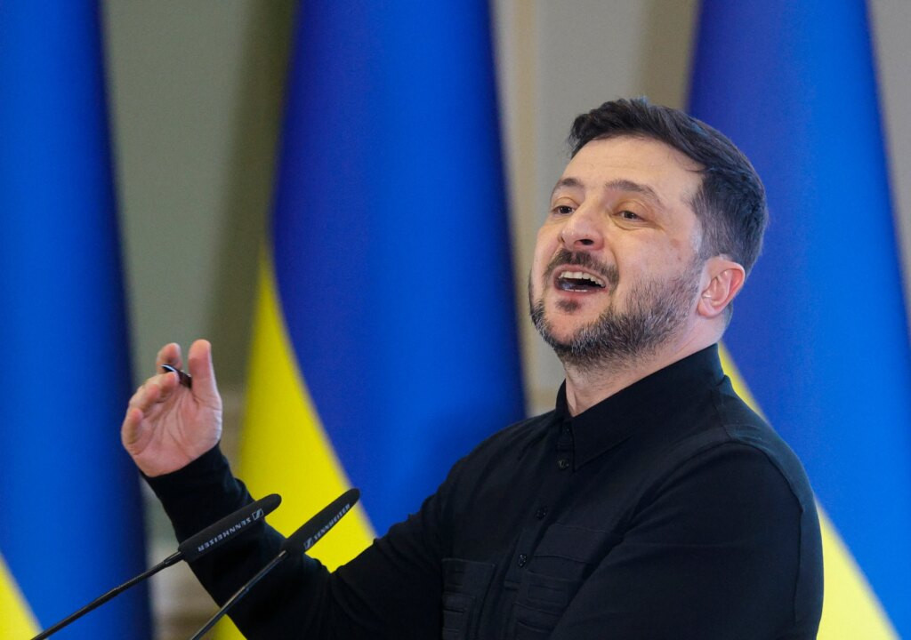 Zelenski revela los detalles del borrador del plan de paz junto a EE.UU. y se abre a retirar sus tropas de Donetsk
