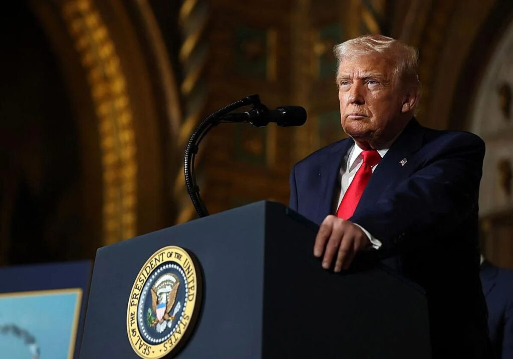 ABC de España | Trump revela que está hablando con las petroleras para cuando caiga Nicolás Maduro - AlbertoNews