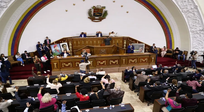 AN aprueba ley para abandonar la Corte Penal Internacional