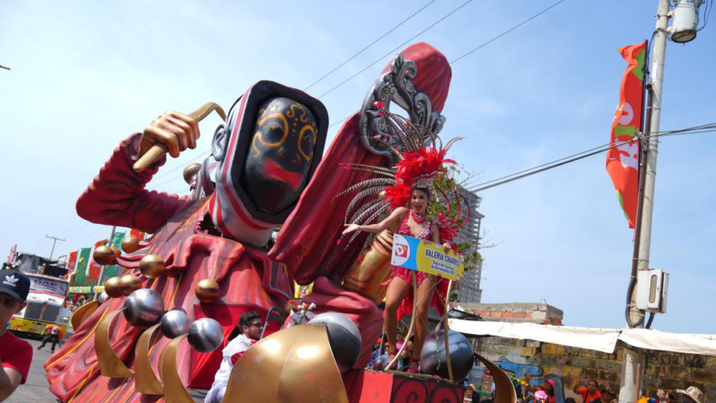 Abre la Fábrica de Carrozas del Carnaval de Barranquilla, el taller donde toma forma el arte que brillará en la Batalla de Flores