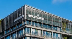 Accenture gana 1.884 millones en su primer trimestre fiscal, un 2,9% menos