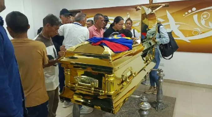Al exgobernador Alfredo Díaz lo sepultan este lunes en Porlamar