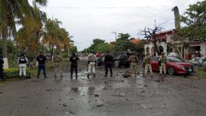 Al menos dos muertos y siete heridos por la explosión de una bomba en Michoacán | elperiodico.com