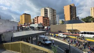 Alcalde Farith Fraija inaugura el moderno «Terminal Independencia» para reordenar el transporte en Los Teques  – Correo del Orinoco
