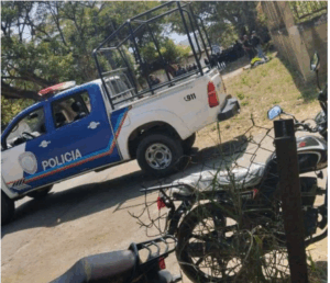 Asesinan a cuatro funcionarios en emboscada