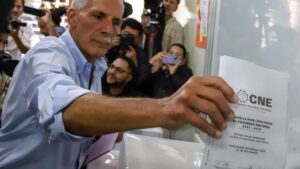 Asfura, el candidato de Trump, lidera el recuento de los votos | elperiodico.com