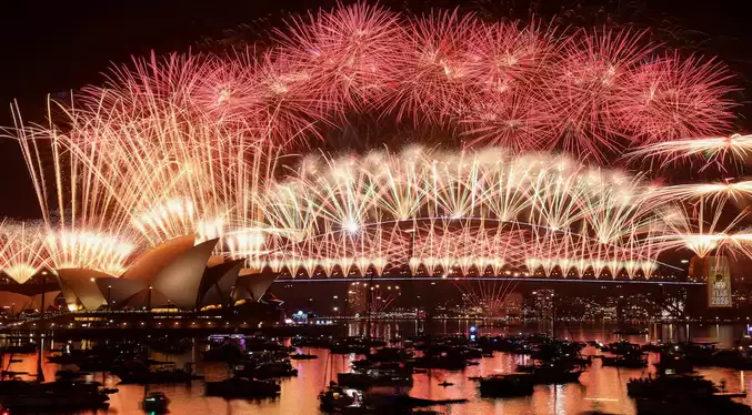 Australia recibe el 2026 con majestuoso espectáculo pirotécnico