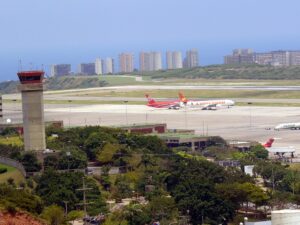Autoridad aeronáutica de EEUU alerta que situación en espacio aéreo de Venezuela «empeora»