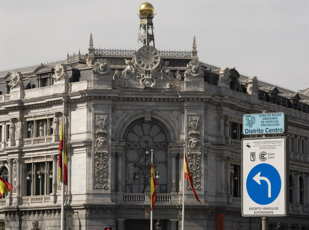 Banco de España mejora su previsión de PIB en 2025 al 2,9% y eleva casi medio punto la de 2026, al 2,2%